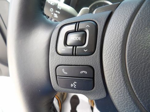 Used 2024 Lexus IS 300 F Sport RWD image 28