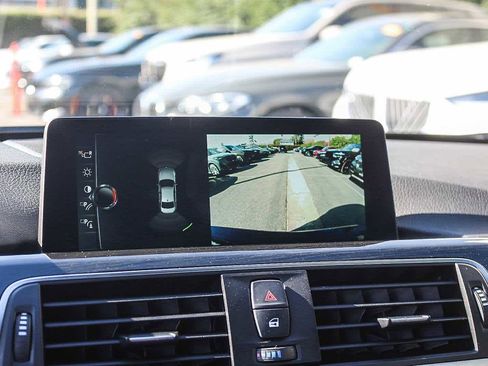 Used 2017 BMW 330i Sedan image 37