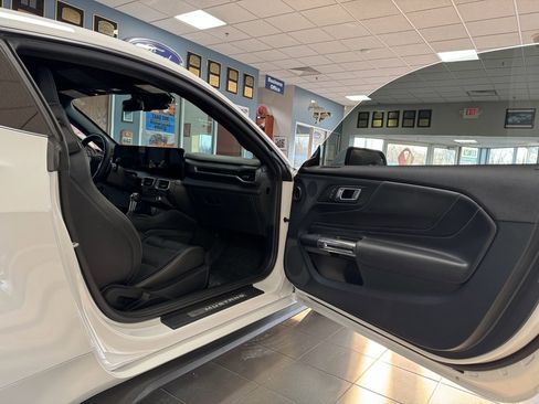 Used 2024 Ford Mustang GT Premium w/ GT Performance Package image 12