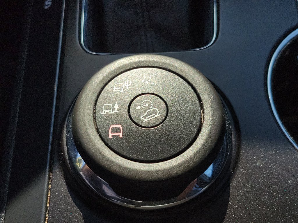 Used 2017 Ford Explorer Limited AWD/4WD image 34