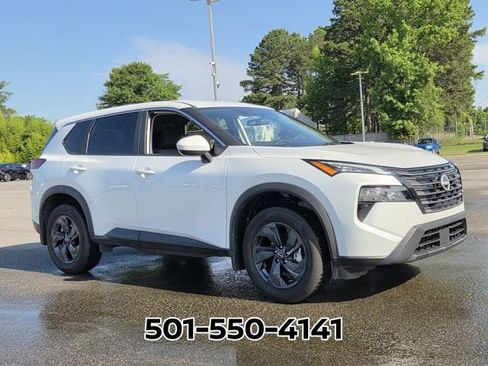 Used 2026 Nissan Rogue SV w/ Cold Weather Package FWD image 5