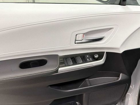Certified 2026 Toyota Sienna XSE AWD/4WD image 15