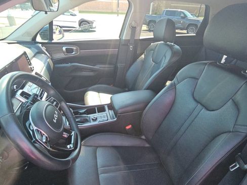 Used 2022 Kia Sorento S AWD/4WD image 25