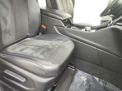 Used 2021 Jeep Grand Cherokee L Laredo image 29