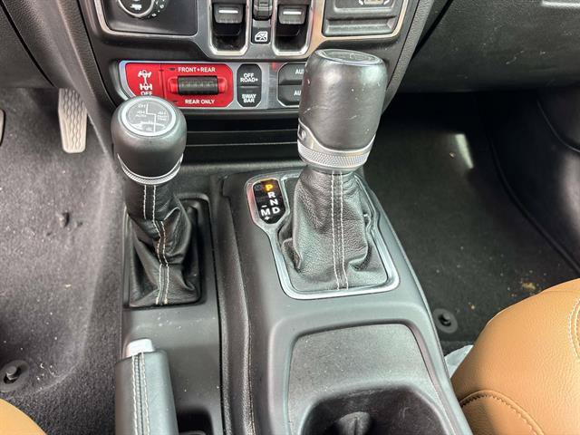 Certified 2021 Jeep Gladiator Rubicon AWD/4WD image 19