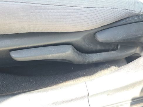 Used 2018 Toyota Corolla L FWD image 16
