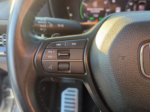 Used 2025 Honda Accord Sport image 12