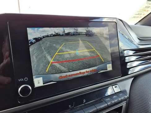 Certified 2025 Toyota Camry SE image 24