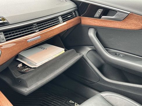 Used 2023 Audi A4 2.0T Premium w/ Convenience Package image 31