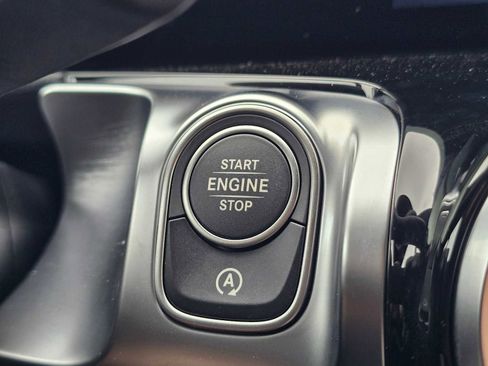 New 2026 Mercedes-Benz GLB 250 image 33
