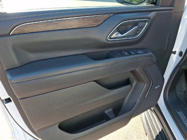 Used 2023 Chevrolet Suburban Premier RWD image 12