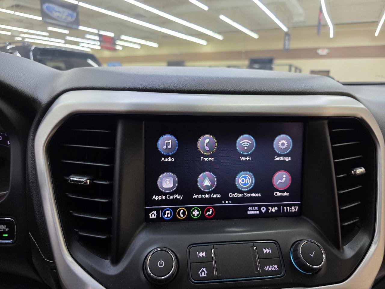 Used 2022 GMC Acadia SLE FWD image 32