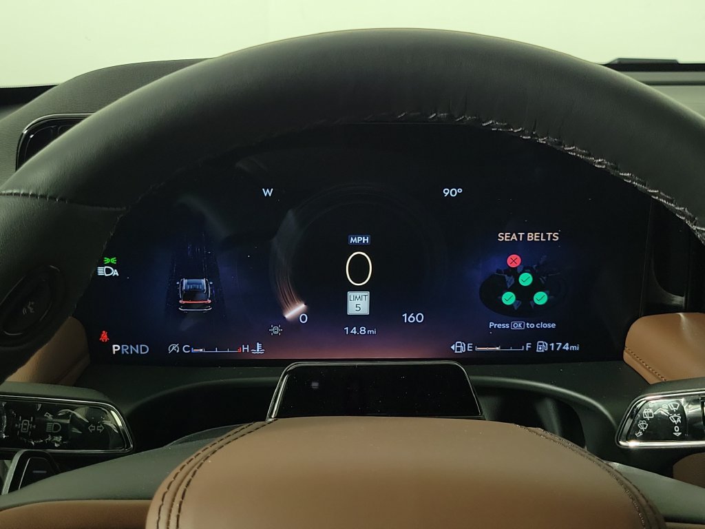 New 2027 Lincoln Aviator Reserve RWD image 24