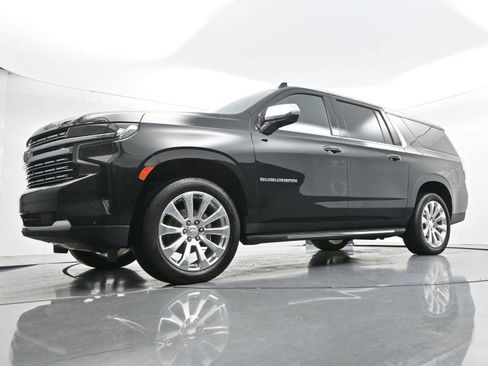 Used 2021 Chevrolet Suburban Premier AWD/4WD image 54