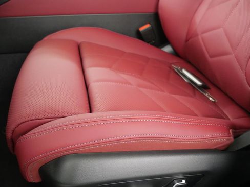 Used 2025 BMW 530i 530i image 11