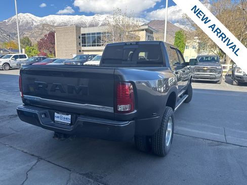 Used 2017 RAM 3500 Laramie Longhorn image 7