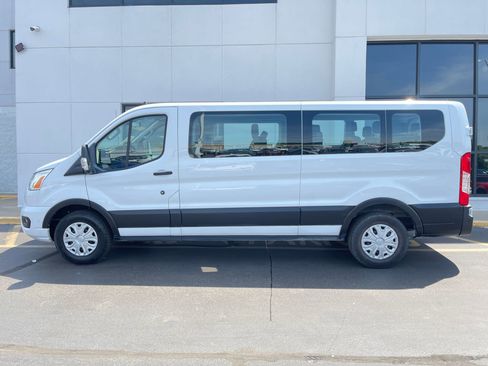 Used 2022 Ford Transit 350 XLT RWD image 6
