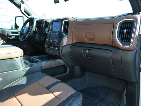 New 2023 Chevrolet Silverado 2500 High Country w/ Z71 Off-Road Package AWD/4WD image 15