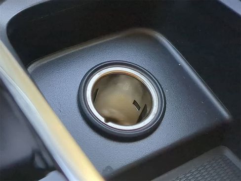 Used 2025 Volvo XC60 T8 Core w/ Protection Package Premier image 29