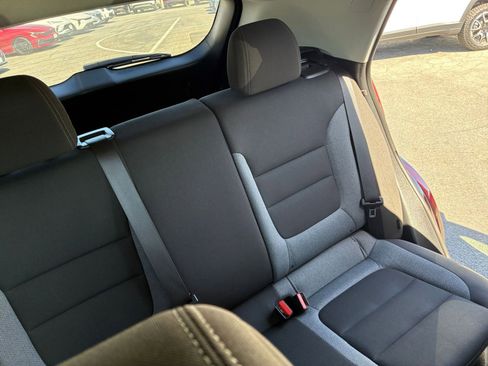 Used 2025 Chevrolet TrailBlazer LT FWD image 38