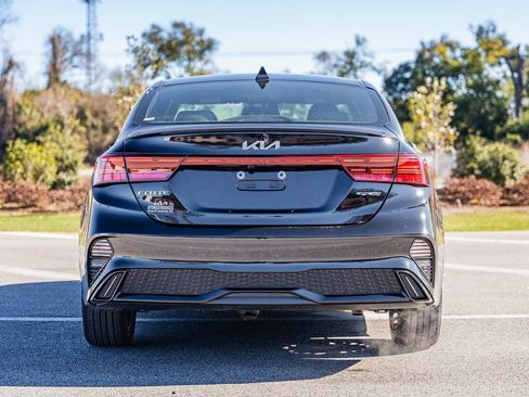 Used 2023 Kia Forte GT-Line image 6