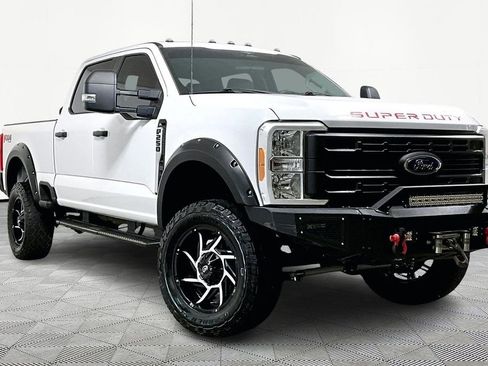 Used 2023 Ford F250 XL w/ FX4 Off-Road Package image 1