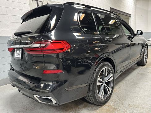 Used 2020 BMW X7 xDrive40i w/ M Sport Package AWD/4WD image 3