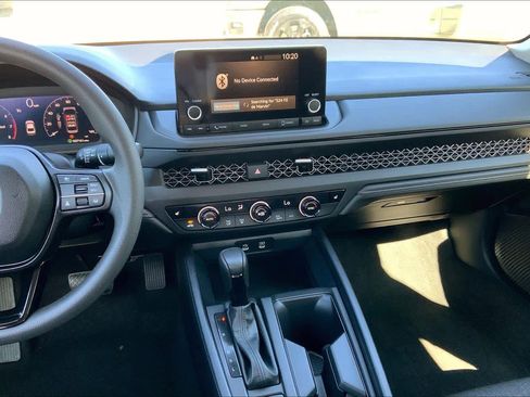 Used 2023 Honda Accord EX image 7