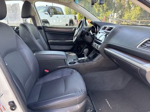 Used 2017 Subaru Legacy 2.5i Limited AWD/4WD image 15