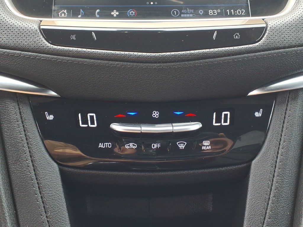 Used 2024 Cadillac XT6 Luxury AWD/4WD image 8