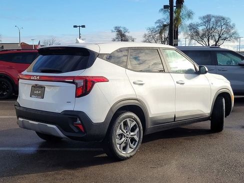 New 2026 Kia Seltos LX image 5