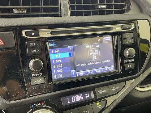 Used 2015 Toyota Prius C Two FWD image 7