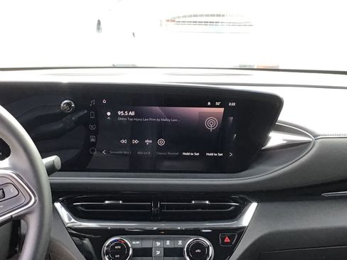 Used 2025 Buick Envista Sport Touring FWD image 20