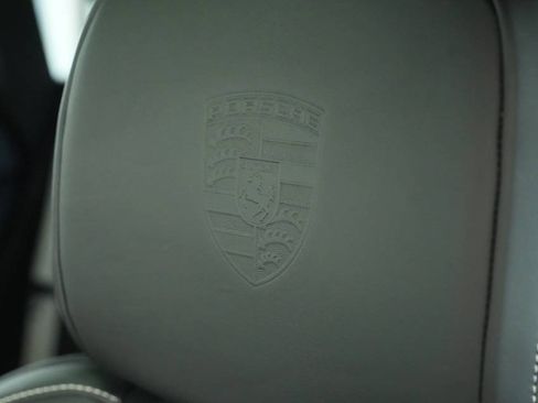 New 2025 Porsche Macan image 34