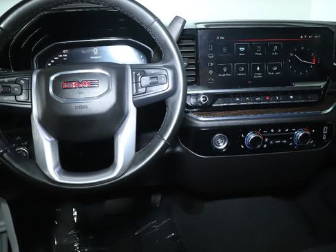Used 2024 GMC Sierra 1500 Elevation AWD/4WD image 26