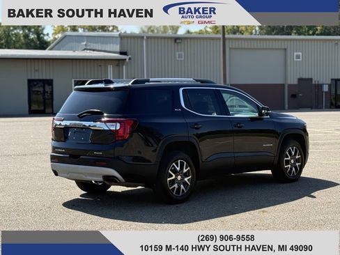 Used 2021 GMC Acadia SLE w/ Driver Convenience Package image 5