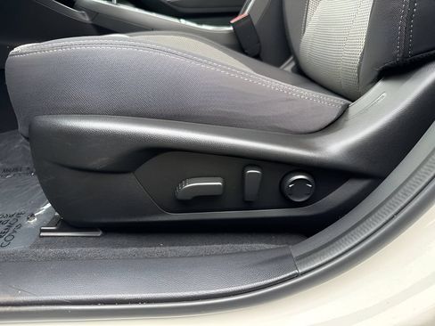 Certified 2024 Subaru Crosstrek 2.0i Premium AWD/4WD image 13