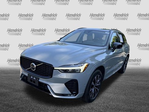 Certified 2024 Volvo XC60 B5 Plus w/ Protection Package Premier AWD/4WD image 5