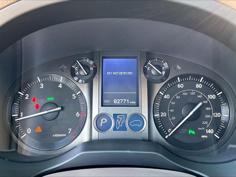 Used 2015 Lexus GX 460 image 22