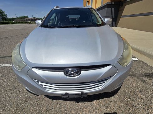 Used 2013 Hyundai Tucson GLS AWD/4WD image 3