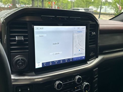 Used 2022 Ford F150 Lariat AWD/4WD image 32