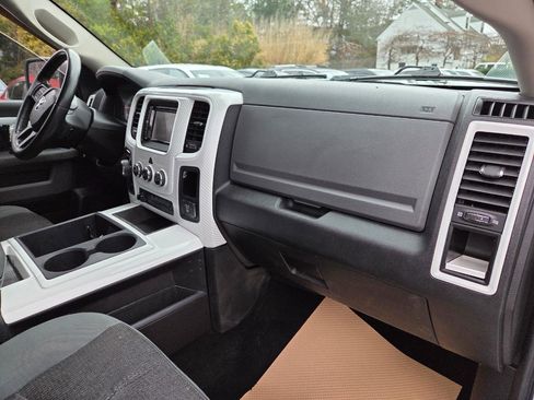 Used 2014 RAM 1500 Big Horn image 25