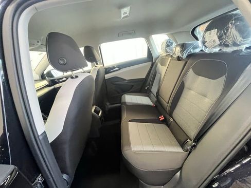 New 2026 Volkswagen Taos S image 22