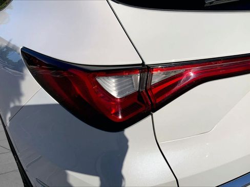 Used 2024 Acura MDX SH-AWD w/ Technology Package image 29