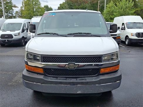 Used 2014 Chevrolet Express 3500 LT w/ LT Preferred Equipment Group image 2