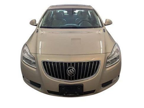 Used 2012 Buick Regal Leather FWD image 9
