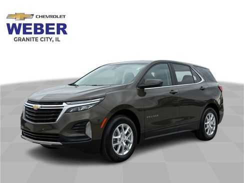 Used 2024 Chevrolet Equinox LT FWD image 1