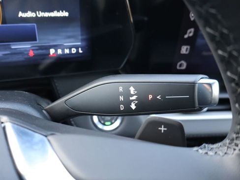 New 2026 Chevrolet Equinox LT w/ Safety and Technology Package AWD/4WD image 9