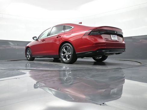 Certified 2024 Honda Accord EX-L image 31