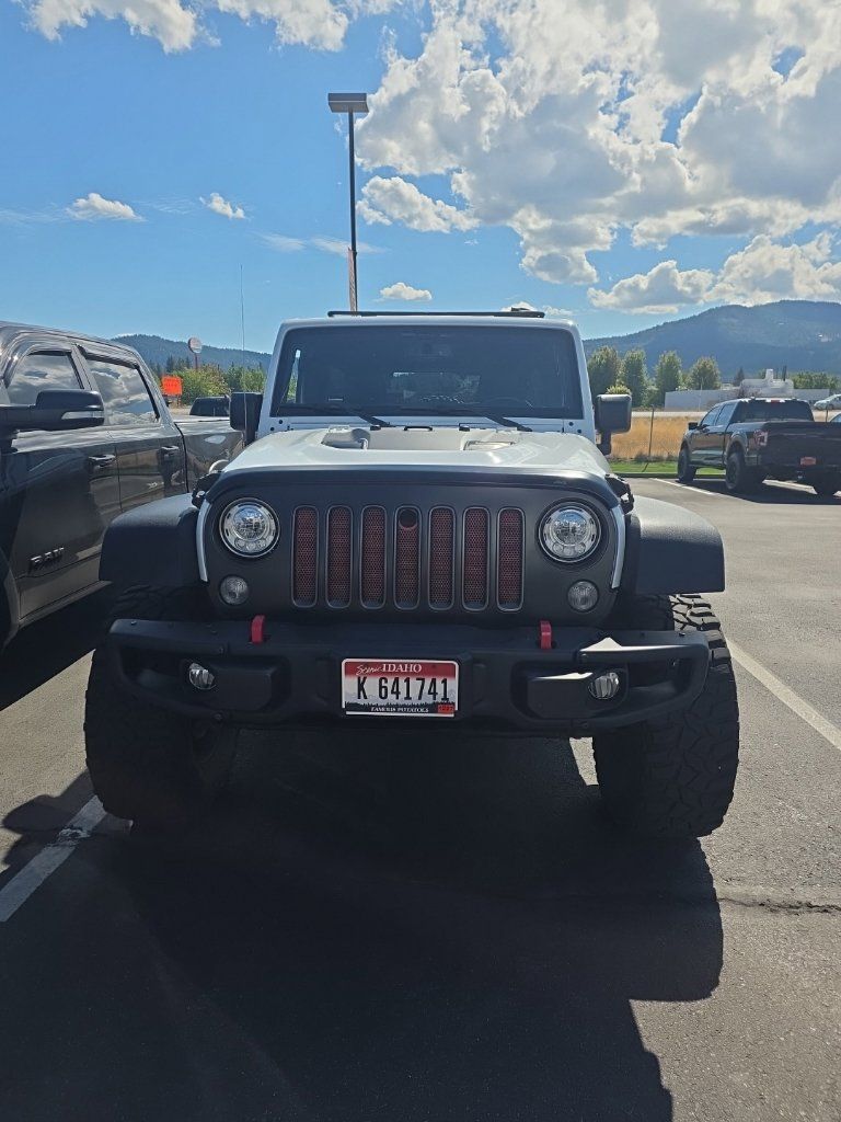Certified 2017 Jeep Wrangler Unlimited Rubicon AWD/4WD image 2